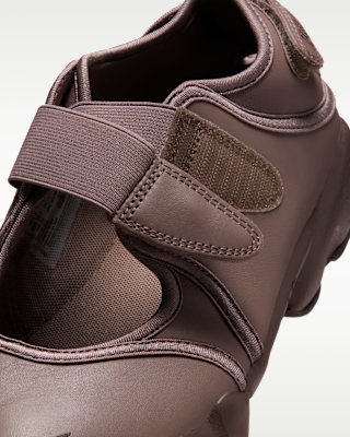 Nike Air Rift Women's Shoes. Nike JP